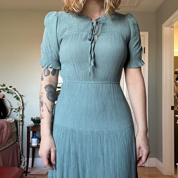 Sweet Wanderer Teal Tiered Midi Dress with Tie Neck - Picture 2 of 16